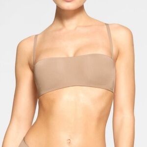 NWT Skims body wireless strapless bra 40DDD Clay